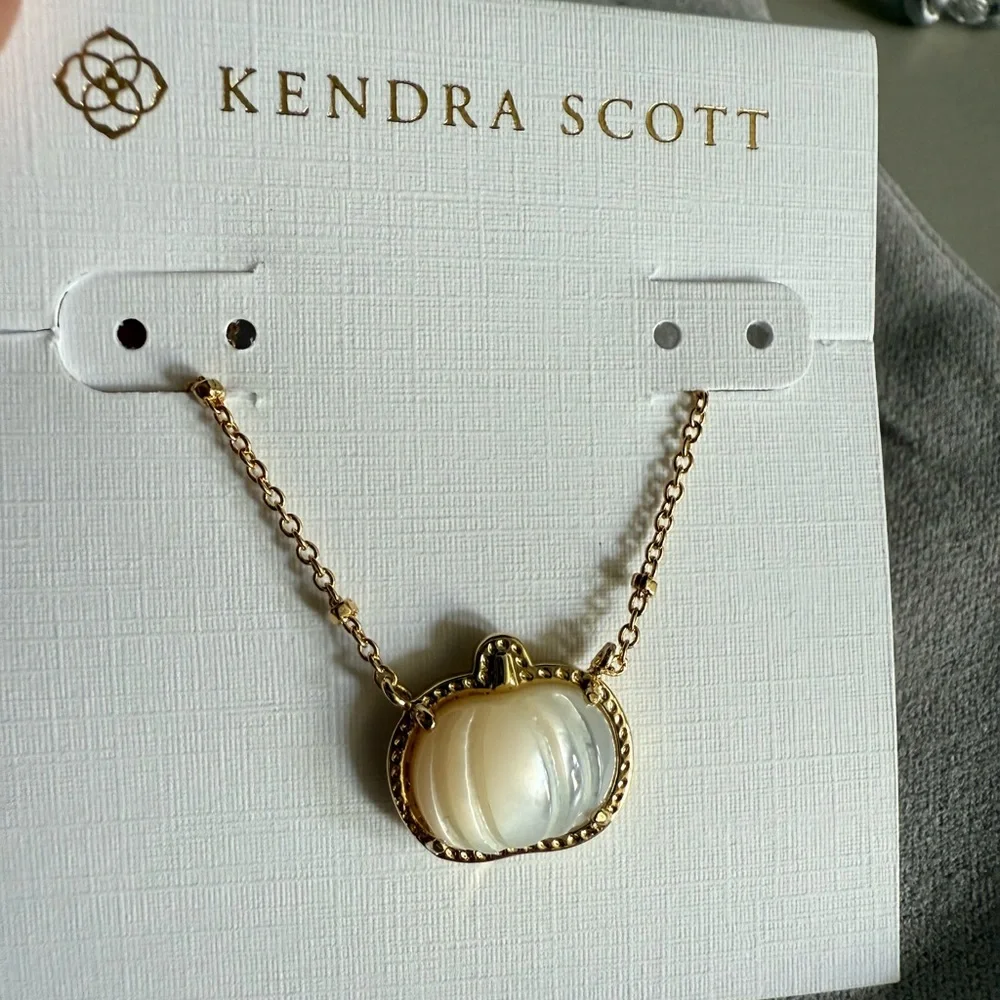 🎃Brand New Kendra Scott Gold and Mother of Pearl Pumpkin Necklace Thanksgiving